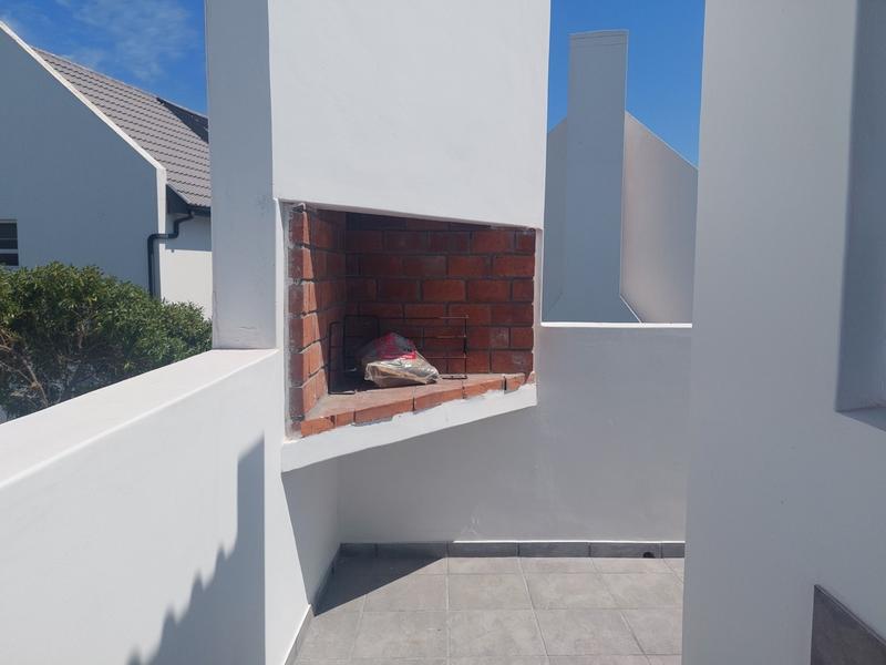 5 Bedroom Property for Sale in Britannia Bay Western Cape